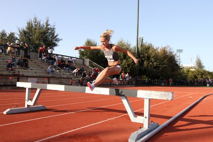 2010 Stanford Invite-College-081.JPG - 2010 Stanford Invitational, March 26-27, Cobb Track and Angell Field, Stanford,CA.